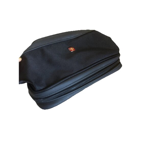 SWISSGEAR Travel Dopp Kit Blue 4 Compartments Inner Pockets Toiletry Dopp Kit - Picture 7 of 7